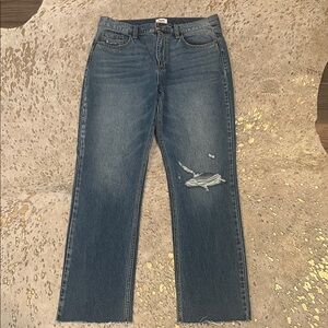 Women's Straight Leg Jeans in Distressed Blue